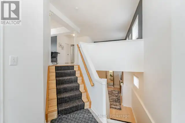 119 SUNDRIDGE STREET Brampton (Snelgrove), Ontario in Houses for Sale in Mississauga / Peel Region - Image 6