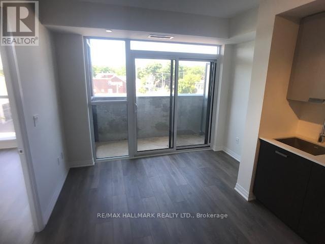 324 - 2301 DANFORTH AVENUE Toronto (East End-Danforth), Ontario 5