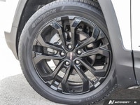 2022 GMC Terrain SLT. Equipped with: Remote engine start, bluetooth, heated front seats, heated leat... (image 8)