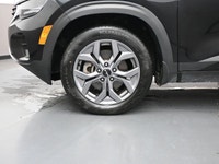 The Kia Seltos delivers bold styling, modern technology, and versatile performance in a compact SUV.... (image 3)