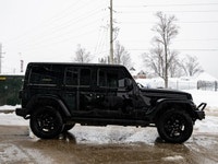 Welcome to 400 Chrysler Dodge Jeep Ram. | ONE OWNER | NO ACCIDENTS | 3.0L ECODIESEL | Conquer every... (image 6)