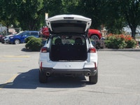 2022 Chevrolet Trailblazer RS AWD Sporty, stylish, and ready for all-season confidence this 2022 Che... (image 6)