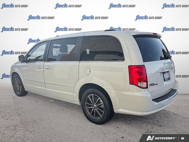 2017 Dodge Grand Caravan CVP/SXT NAVIGATION | STOW N GO | KEY... in Cars & Trucks in London - Image 3