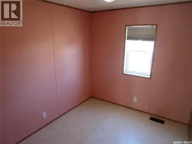 28 Crystal DRIVE Edenwold Rm No.158, Saskatchewan in Houses for Sale in Regina - Image 13