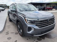 2024 VOLKSWAGEN ATLAS COMFORTLINE AWD * ACCIDENT FREE CARFAX * FEATURES INCLUDE: - Dark Tinted glass... (image 7)