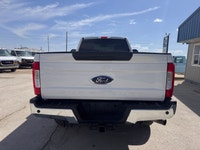 2019 Ford F-250 XLT Regular Cab 8ft Long Box 4x4 for sale at Pacific Motors near Winnipeg, Manitoba... (image 3)
