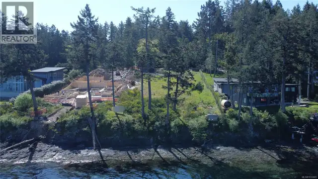 760 Lands End Rd North Saanich, British Columbia in Land for Sale in Victoria - Image 6
