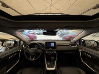 The 2020 Toyota RAV4 Limited represents the peak of the fifth-generation RAV4 lineup in Canada, focu... (image 7)