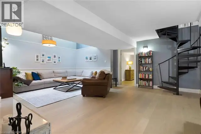 37 YELLOW BIRCH Drive Kitchener, Ontario in Houses for Sale in Kitchener / Waterloo - Image 16