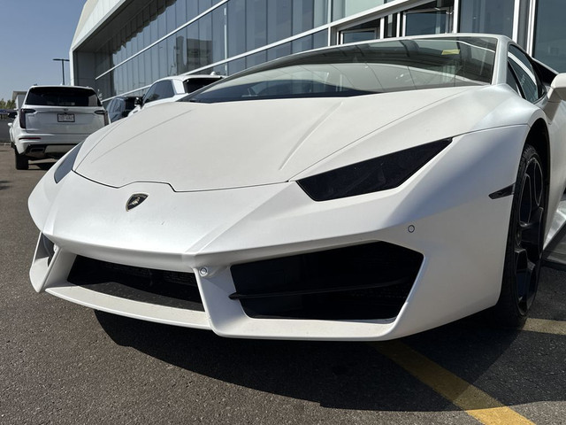 2017 Lamborghini Huracan EVO LP 580-2 in Cars & Trucks in Edmonton - Image 3