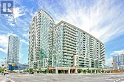 Urban living at its finest! Stunning large (650 sq feet) 1 Bedroom Condo Plus Den ( Den can be 2nd B...