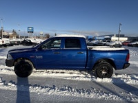 AMVIC Licensed Dealer AMVIC LICENSED DEALER//Stock Number: CU123413A *40/20/40 Bench Split Seat *Qua... (image 4)