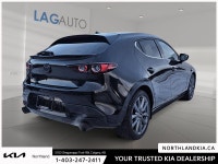 2019 Mazda Mazda3 GT Premium Ready for anything, from the streets of Calgary to the highways of Albe... (image 4)