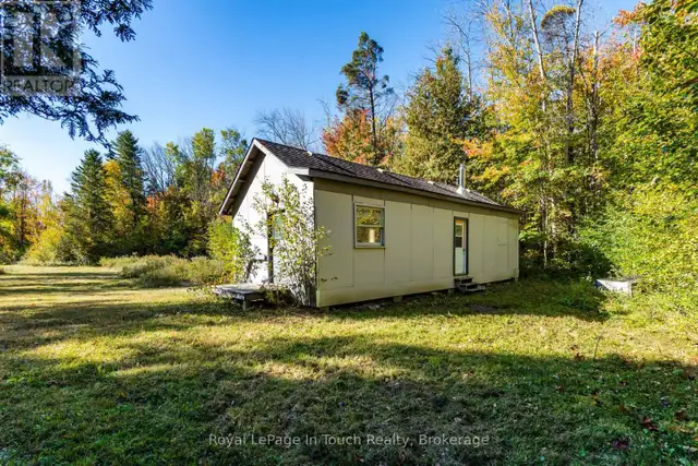 250 PEEK -A- BOO TRAIL Tiny, Ontario in Land for Sale in Barrie - Image 12