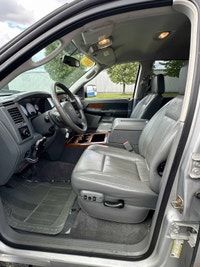 2007 Dodge Ram 3500 CABINE QUAD LARAMIE 6.7L L6 TURBO DIESEL CUMMINS Livraison partout au Québec pos... (image 9)