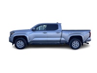 2024 Toyota Tacoma Base Silver 4WD, 4-Wheel Disc Brakes, ABS brakes, Alloy wheels, Apple CarPlay/And... (image 4)