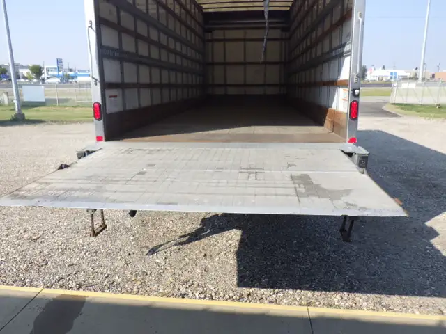 2018 MULTI VANS 26 Ft. Van Body #3976A in Heavy Trucks in Edmonton - Image 6