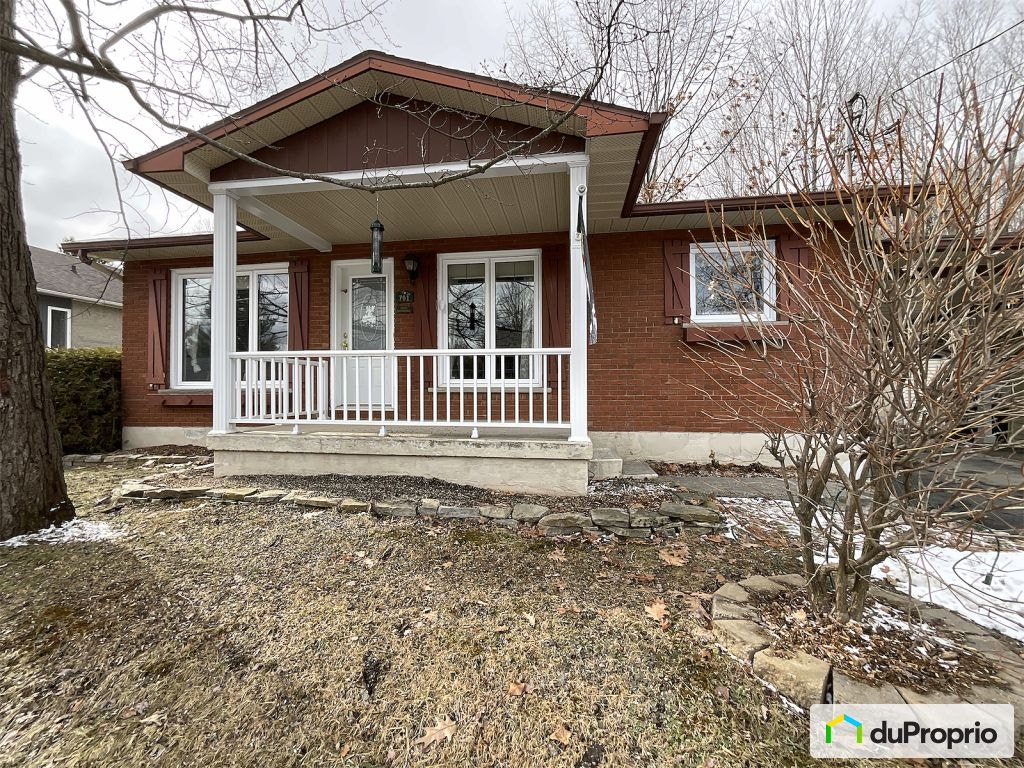 $379,000 - Bungalow for sale in Sherbrooke (Fleurimont) — photo 2