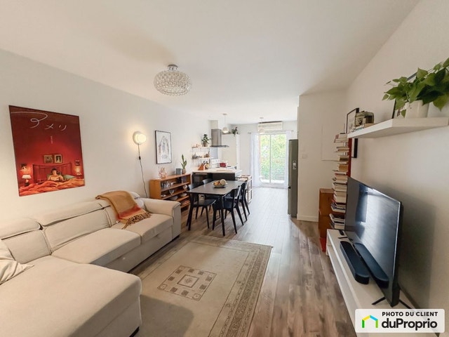 $359,000 - Condominium in Mercier / Hochelaga / Maisonneuve — photo 1
