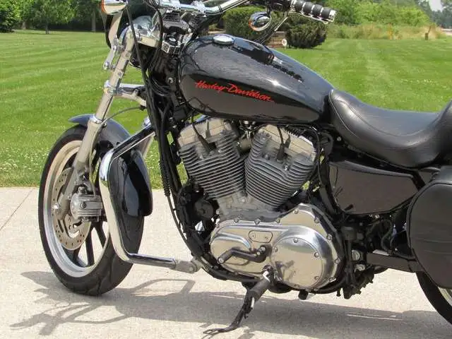 2013 Harley-Davidson Sportster XL883L Superlow in Street, Cruisers & Choppers in Leamington - Image 15