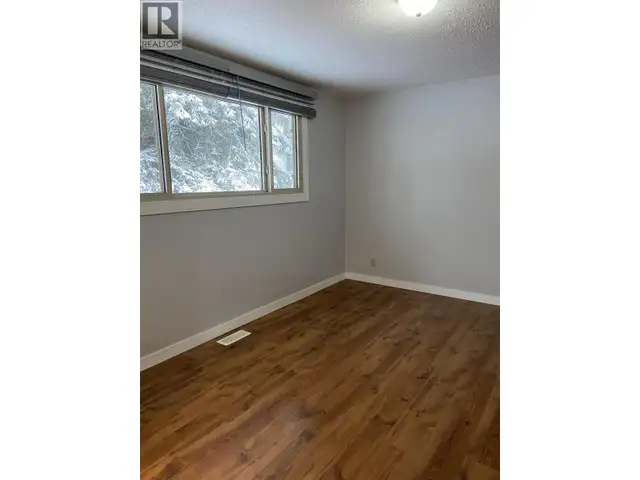 12802 FLEET STREET Charlie Lake, British Columbia in Houses for Sale in Fort St. John - Image 10