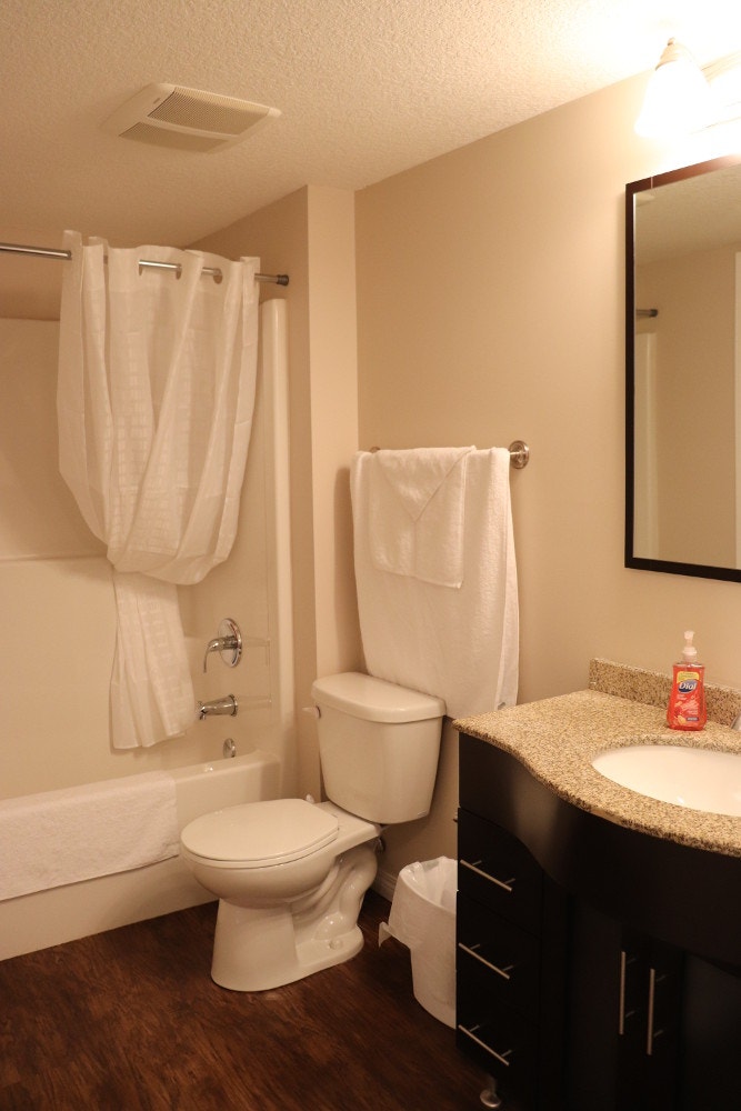 Eaglemont Manor - Fabulous 2 Bedroom Apartment Apartment for Ren 4