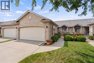 Welcome to 7 Cherokee Lane, ideally located just footsteps from the Leamington Marina, Erie Shores G...
