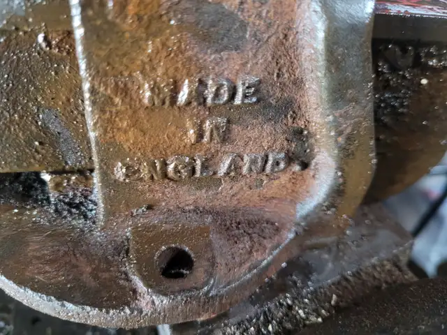 Record #1 made in England bench vice$65 in Other in Belleville - Image 6