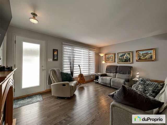 $366,000 - Bungalow for sale in Chicoutimi (Chicoutimi) — photo 2