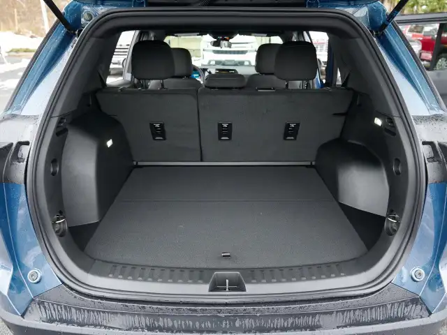 2026 Chevrolet Equinox in Cars & Trucks in Kamloops - Image 36