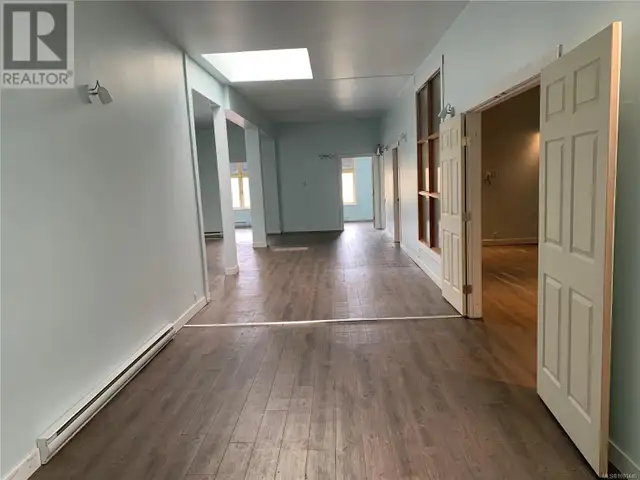 489 Wallace St Nanaimo, British Columbia in Commercial & Office Space for Rent in Nanaimo - Image 2