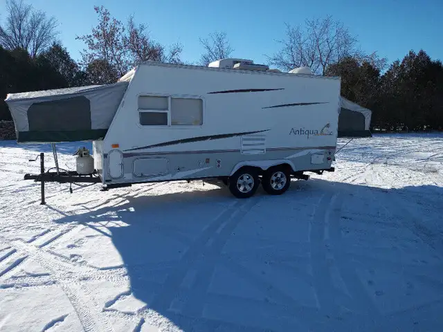 Location de roulotte à louer in RVs & Motorhomes in Laval / North Shore - Image 8