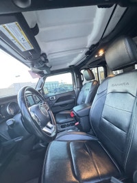 2020 Jeep Wrangler Unlimited Sahara 2.0L I4 DOHC 4D Sport Utility 4WD 8-Speed Automatic Granite Crys... (image 5)