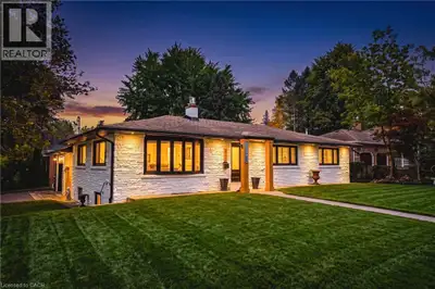 Come experience 3,000+ sg ft of luxury Bungalow living space, in this beautifully upgraded 4-bedroom...