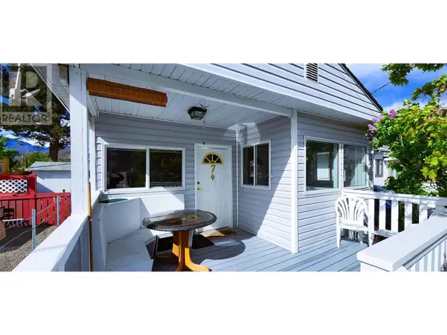 31 Hwy 3A Unit# 7 Keremeos, British Columbia in Houses for Sale in Penticton - Image 3