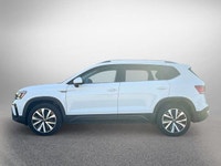 This Volkswagen Taos boasts a Intercooled Turbo Regular Unleaded I-4 1.5 L/91 engine powering this A... (image 7)