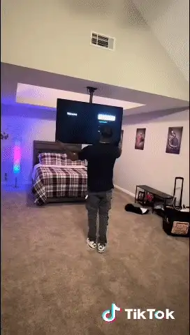TV mount installation service Call 289-914-1639 ****Professional LCD & Plasma TV Wall Mounting & Ins...