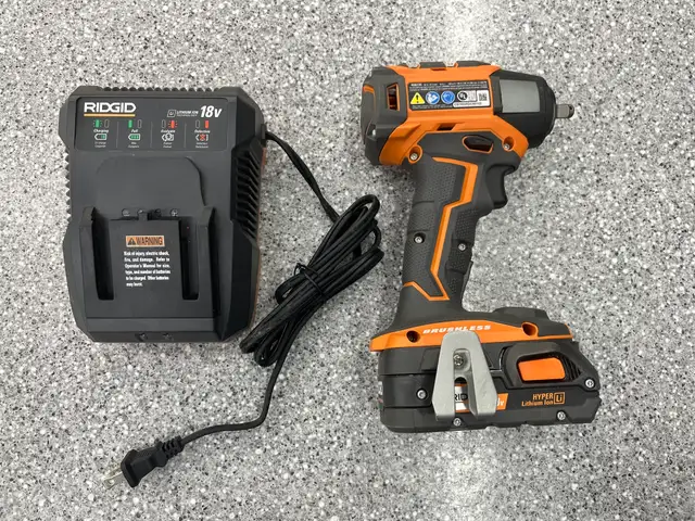 Rigid R86239 18V Impact Wrench in Power Tools in City of Toronto - Image 3