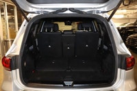 This Mercedes-Benz GLB 250 has a dependable Intercooled Turbo Premium Unleaded I-4 2.0 L/121 engine... (image 7)