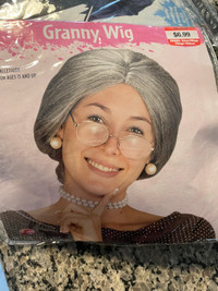 How old lady wig Halloween costume