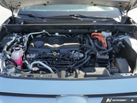 Experience the best of both worlds – exhilarating power and incredible fuel efficiency – in this imp... (image 7)