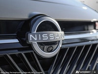 This Nissan Sentra has a durable Regular Unleaded I-4 2.0 L/122 engine powering this Variable transm... (image 9)