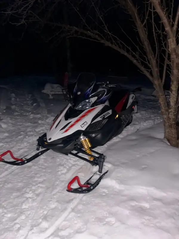 NUMEROUS.KIDS/ADULT.SNOWMOBILES.READ.BELOW.CALL.7802409380 in Dirt Bikes & Motocross in Edmonton - Image 11