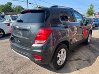 HERE IS A NICE CLEAN RUST FREE WELL MAINTAINED ECONOMICAL CROSSOVER FOR YOU IT LOOKS AND DRIVES GREA... (image 3)