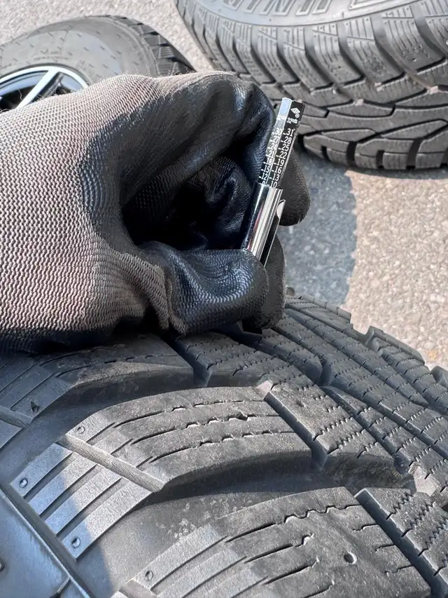 245/60/18 Acura mdx Honda Pilot winter snow tires 5x120 in Tires & Rims in City of Toronto - Image 3