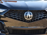 2025 MDX Platinum Elite A-Spec features SH-AWD, 20 Berlina Black alloy wheels, signature A-Spec spor... (image 5)