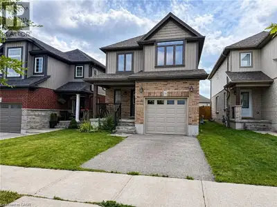 RENT IS $3,000 + UTILITIES. AVAILABLE FROM JUNE 1, 2026. Detached home with 3 bed and 2.5 bathroom a...