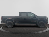 Welcome to Capital GMC! This 2026 GMC Sierra 2500HD in Onyx Black is equipped with 4WD and Turbochar... (image 5)