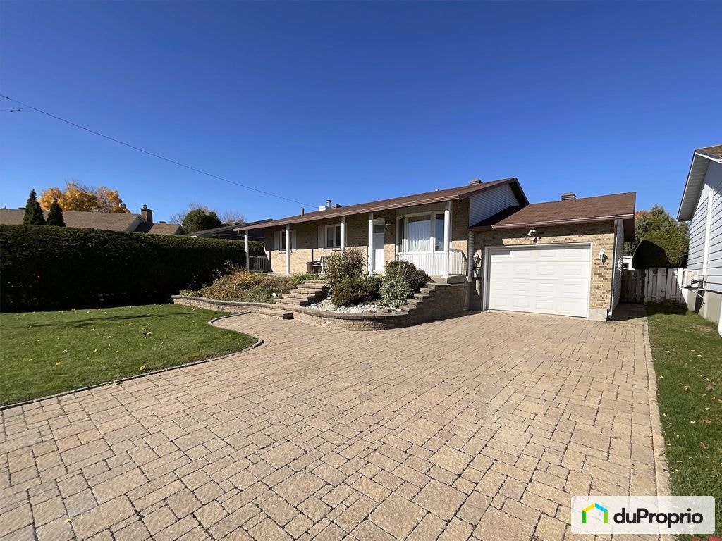 $649,900 - Bungalow for sale in St-Eustache — photo 2