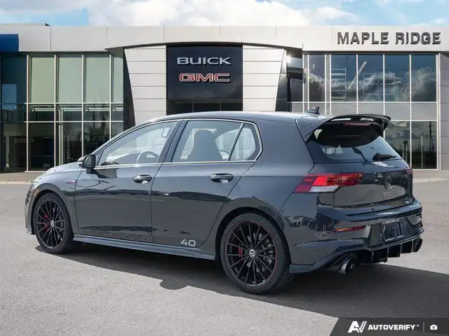 2023 Volkswagen Golf GTI Sunroof | One Owner | DSG in Cars & Trucks in Tricities/Pitt/Maple - Image 5